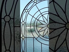 Vidro da igreja Janela circular de vidro colorido tradicional